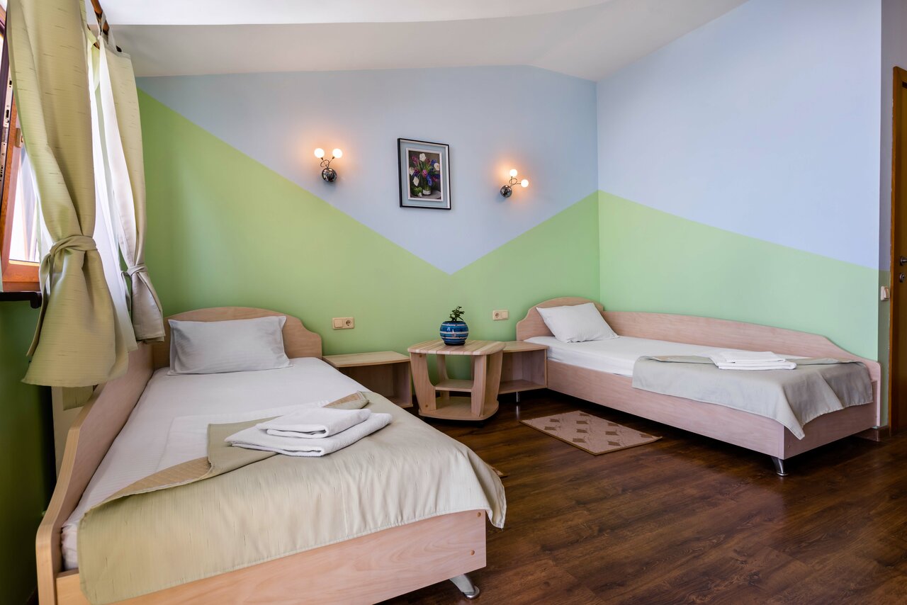 Гостиница Аквилон Алупка-205