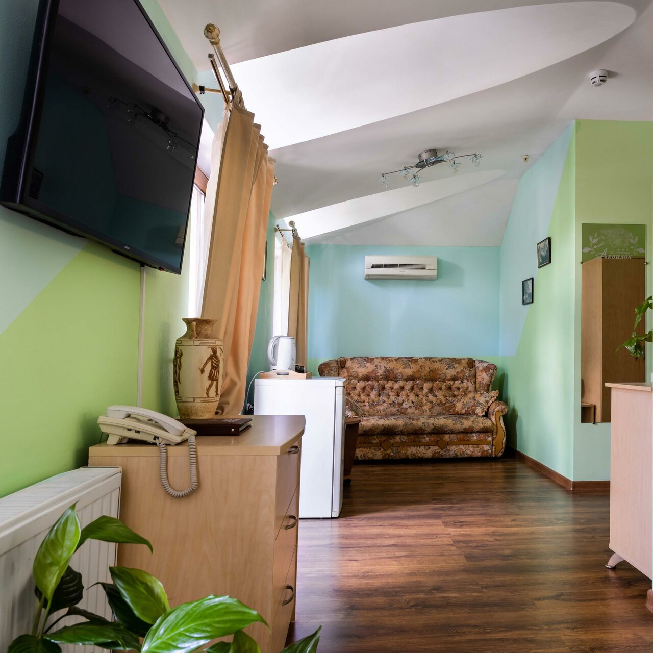 Гостиница Аквилон Алупка-95