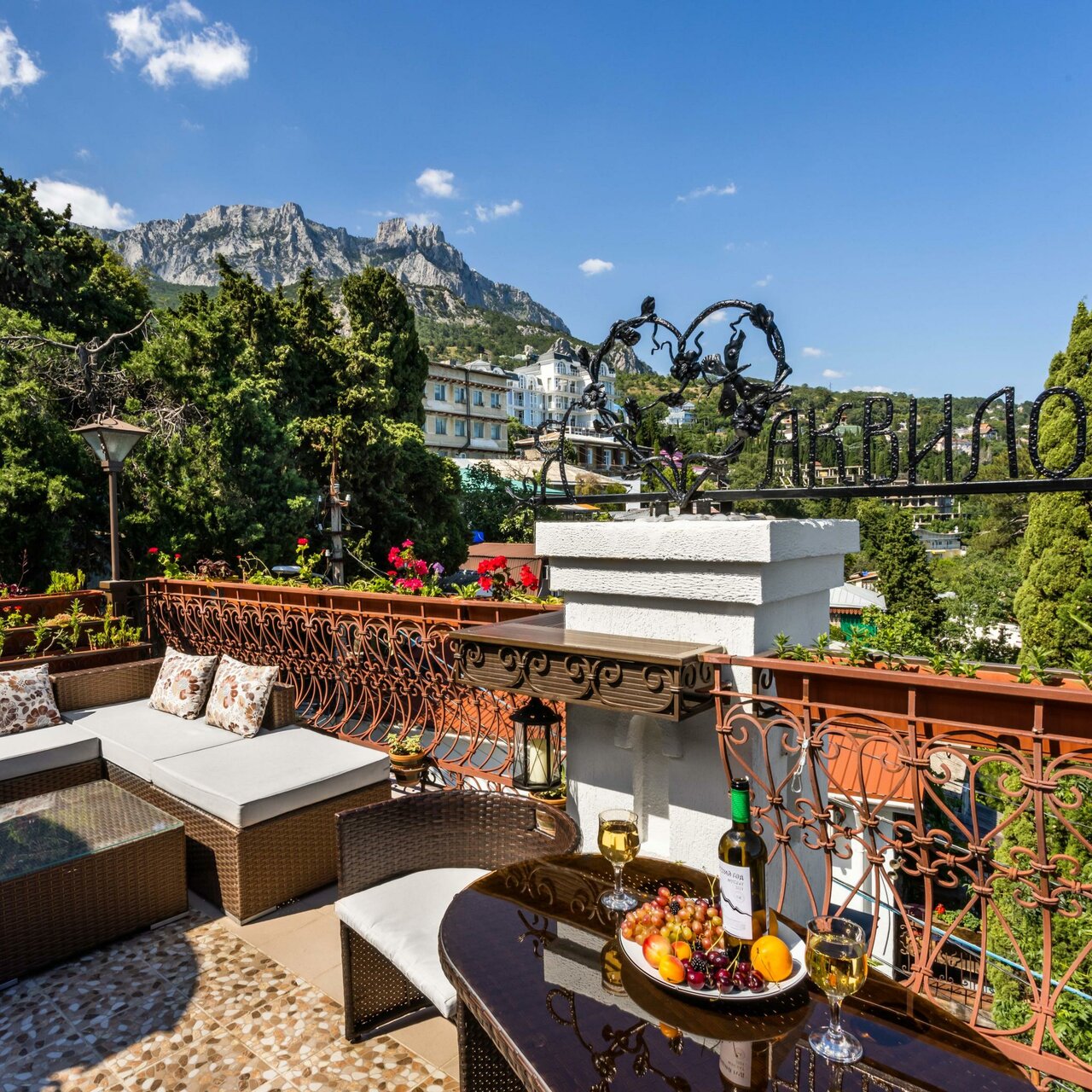 Гостиница Аквилон Алупка-193